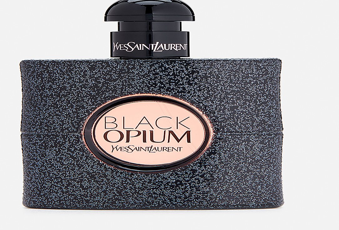 Black Opium YSL — крупный план этикетки